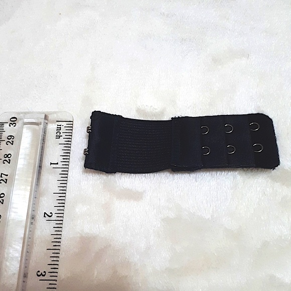 Black Bra Back Strap Extender Set - Picture 2 of 3